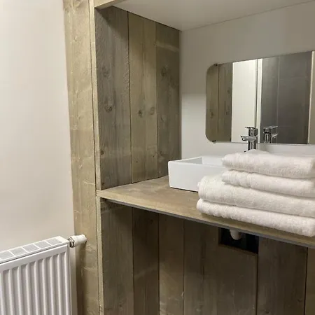 Ruime Luxe In Centrum Met Badkamer! Frühstückspension *