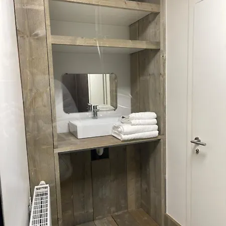 Frühstückspension Ruime Luxe In Centrum Met Badkamer! Brügge